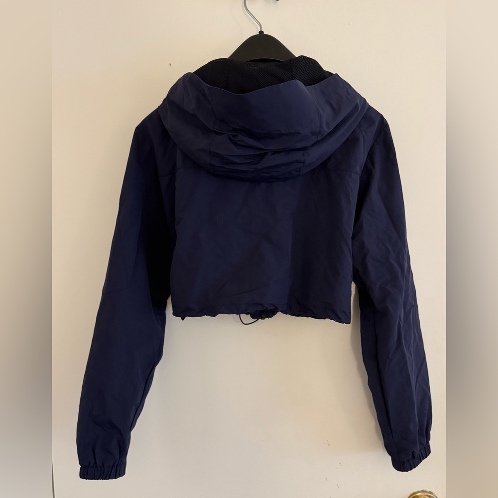 NA-KD Navy Cropped Hooded Windbreaker- MEDIUM - Picture 8 of 8
